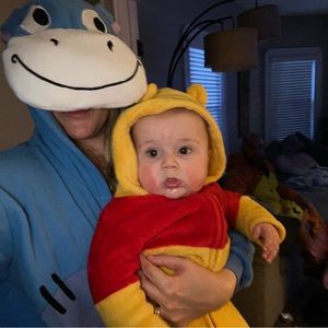 Winnie the Pooh, Eeyore, Halloween Set! Plus note tigger and piglet sold